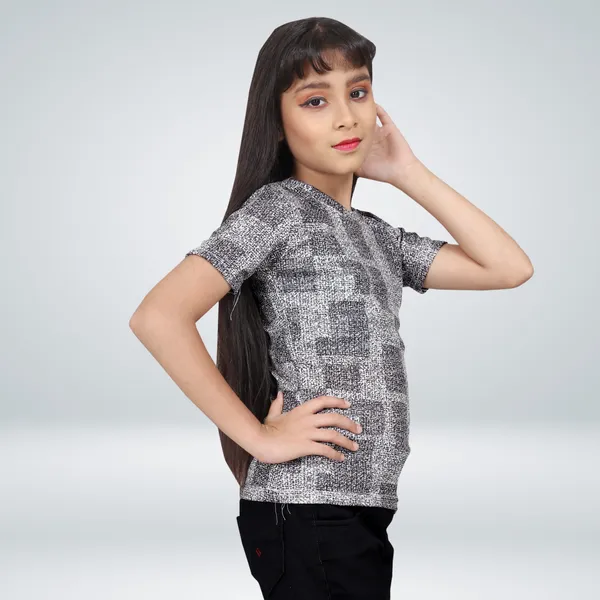 Girls_Printed_Round_Neck_T-Shirt